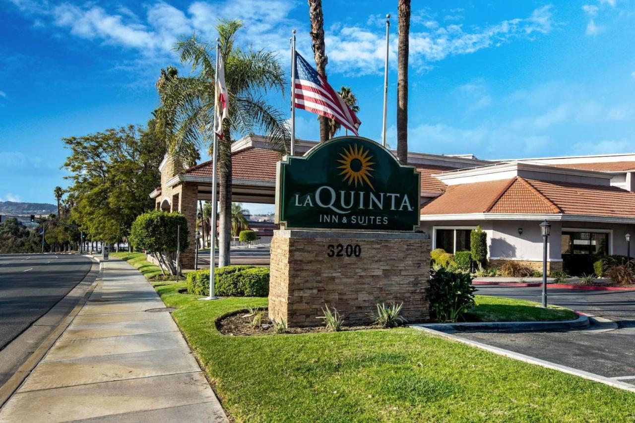 Hotel La Quinta By Wyndham Pomona Exterior foto